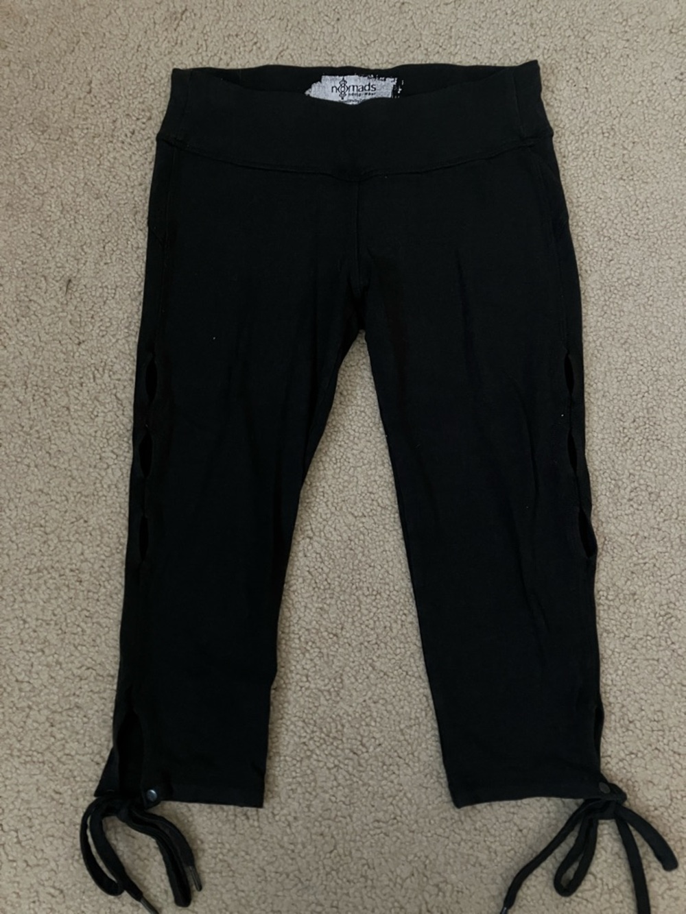 Nomads Hemp Wear Organic Bamboo Cotton Capri Leggings, cut out, ties, stretch xs